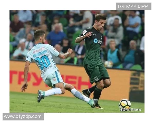 斯拉维亚与泽尼特激战正酣谁将赢得这场精彩对决